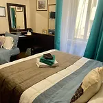 Laura Home Sweet Rome